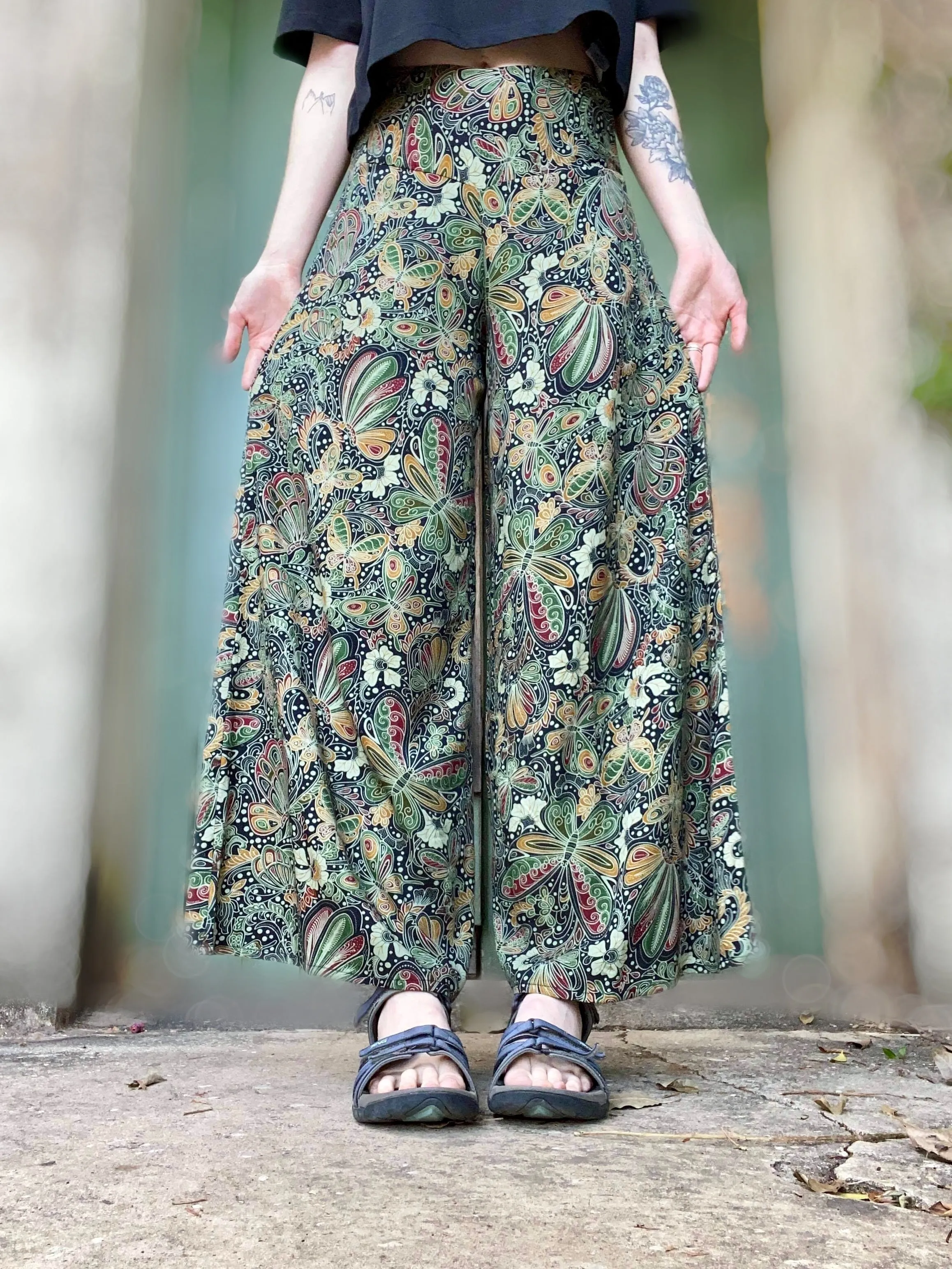 20% OFF Classic Culottes 2 Lengths in Greenwash Butterflies