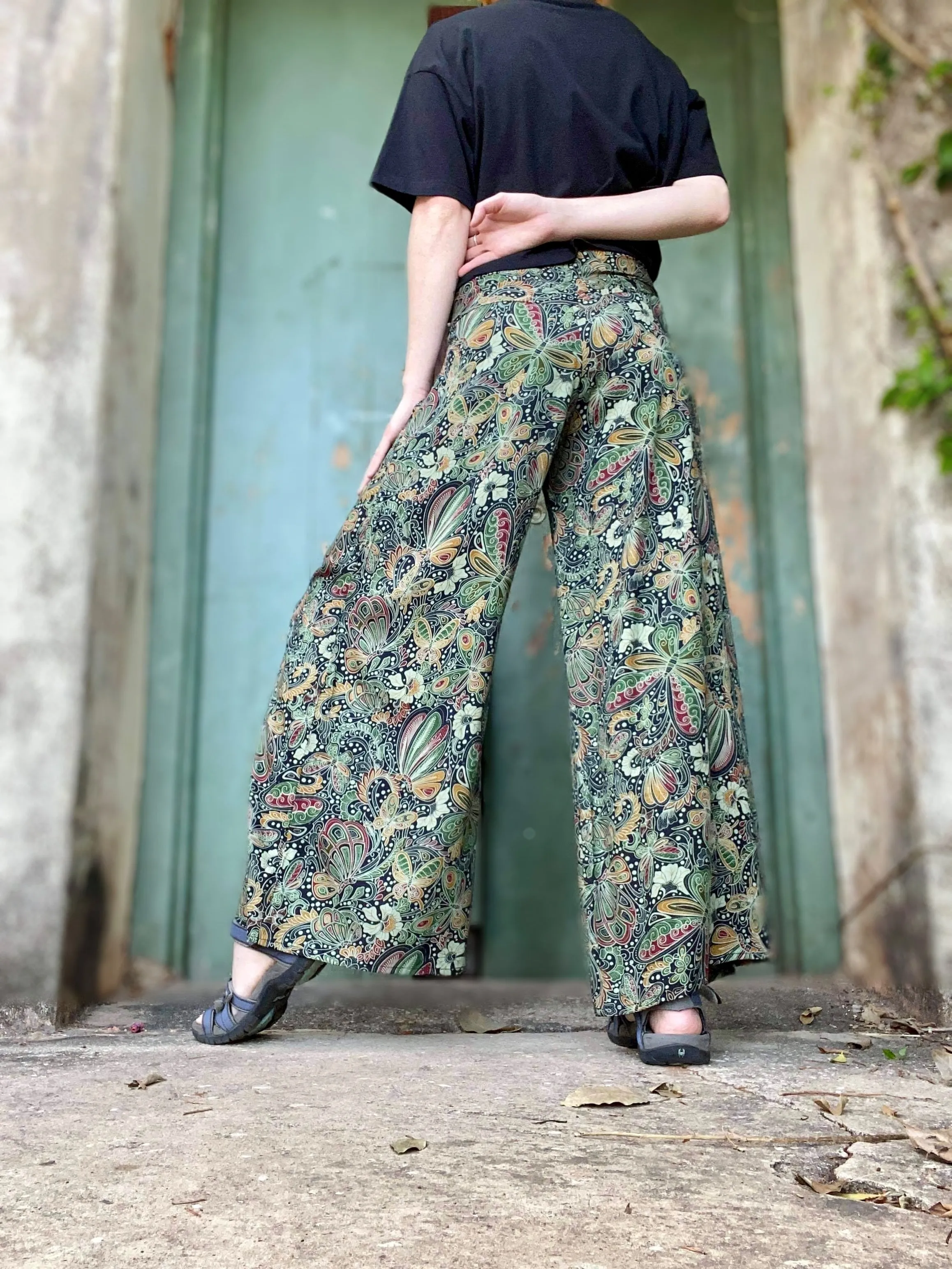 20% OFF Classic Culottes 2 Lengths in Greenwash Butterflies