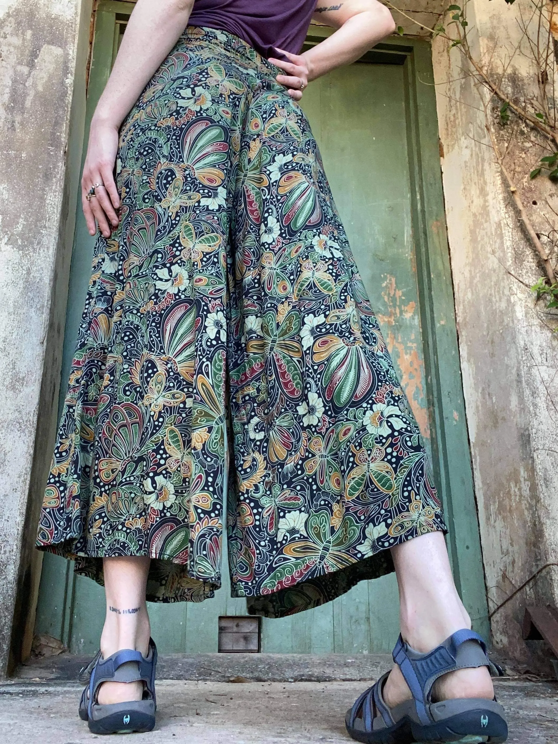 20% OFF Classic Culottes 2 Lengths in Greenwash Butterflies