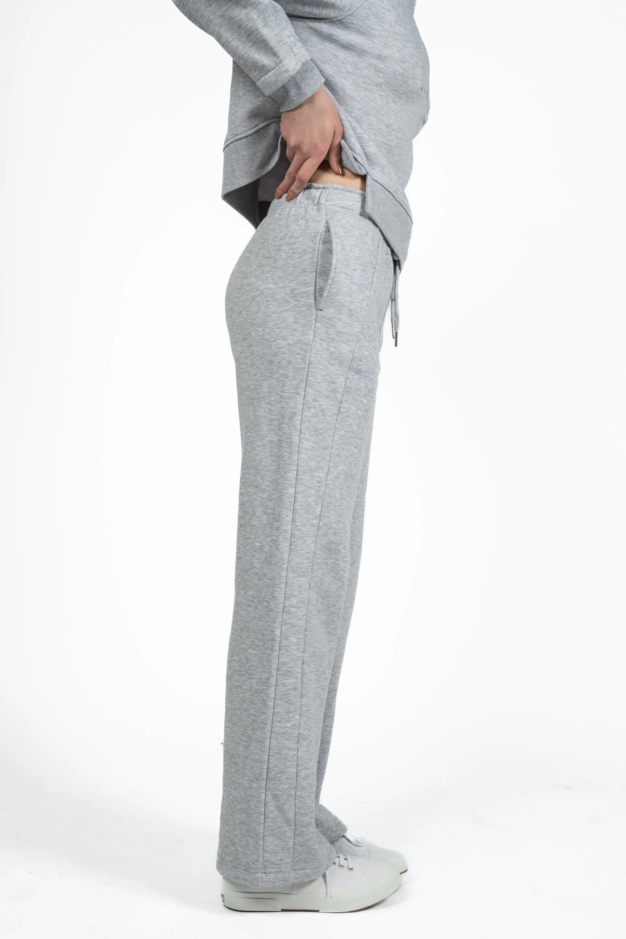 The Effortless Straight Leg Sweatpants