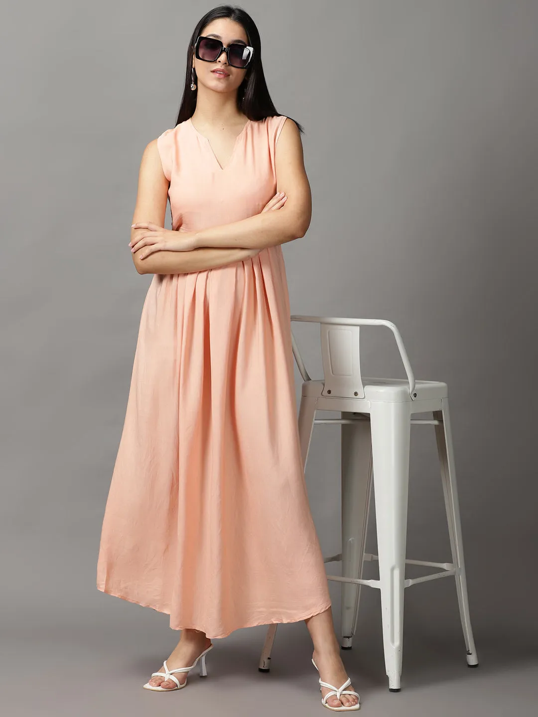 Women Peach Sleeveless Fit and Flare Round Neck Maxi Dress